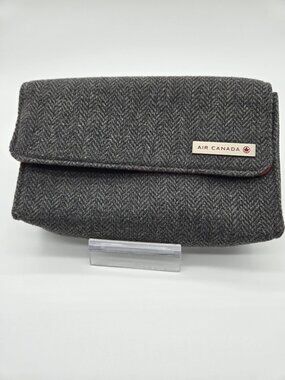 Air Canada Gray Herringbone Travel Amenity Pouch With Red Lining